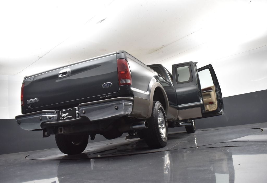 2006 Ford F-250 Lariat