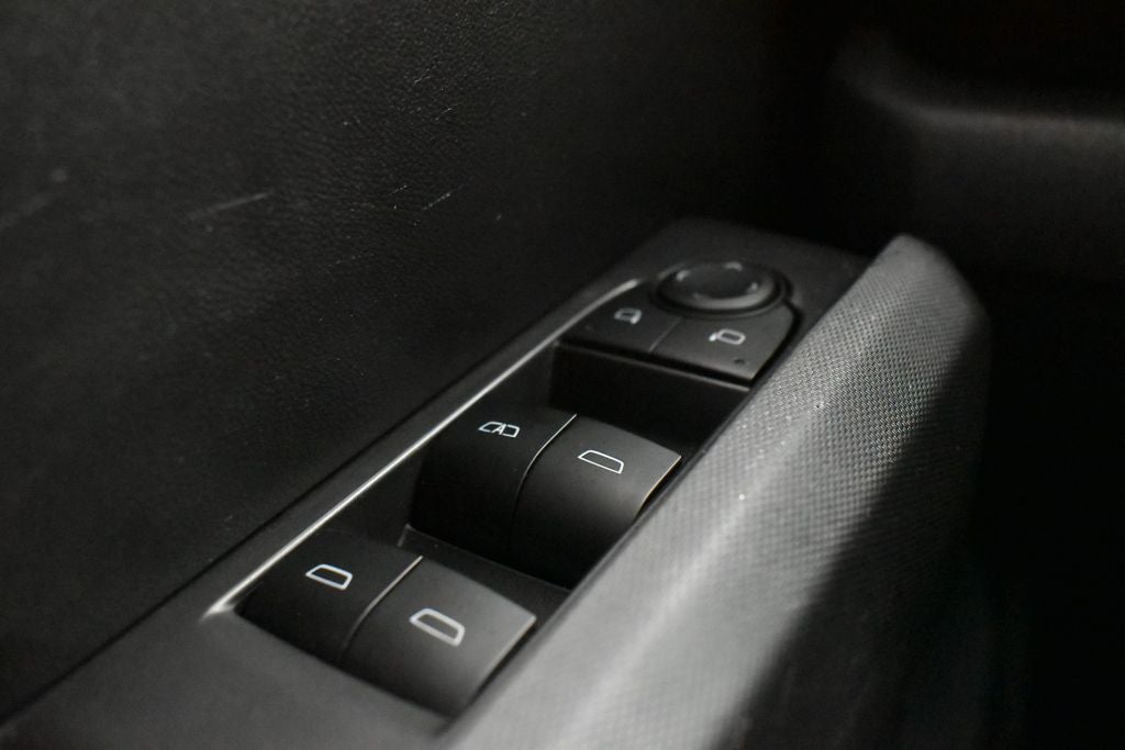 2023 Chevrolet Colorado 2WD Crew Cab Short Box LT