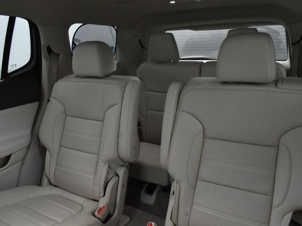 2023 GMC Acadia FWD Denali