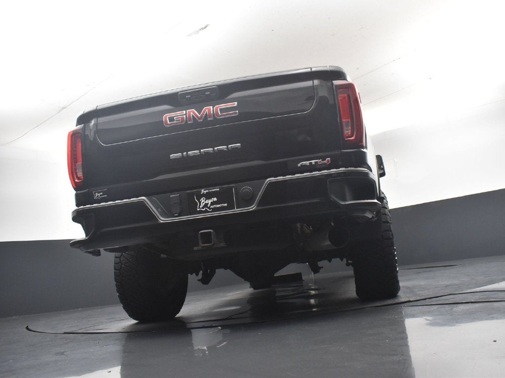 2023 GMC Sierra 2500HD 4WD Crew Cab Standard Bed AT4