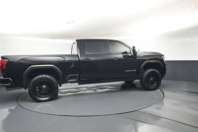 2023 GMC Sierra 2500HD 4WD Crew Cab Standard Bed AT4