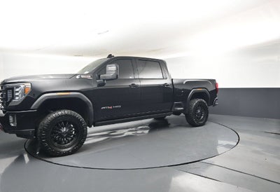2023 GMC Sierra 2500HD 4WD Crew Cab Standard Bed AT4