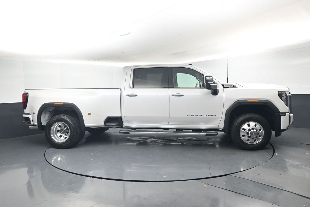2024 GMC Sierra 3500HD Denali
