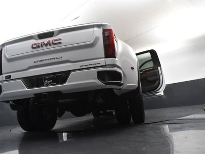 2024 GMC Sierra 3500HD Denali