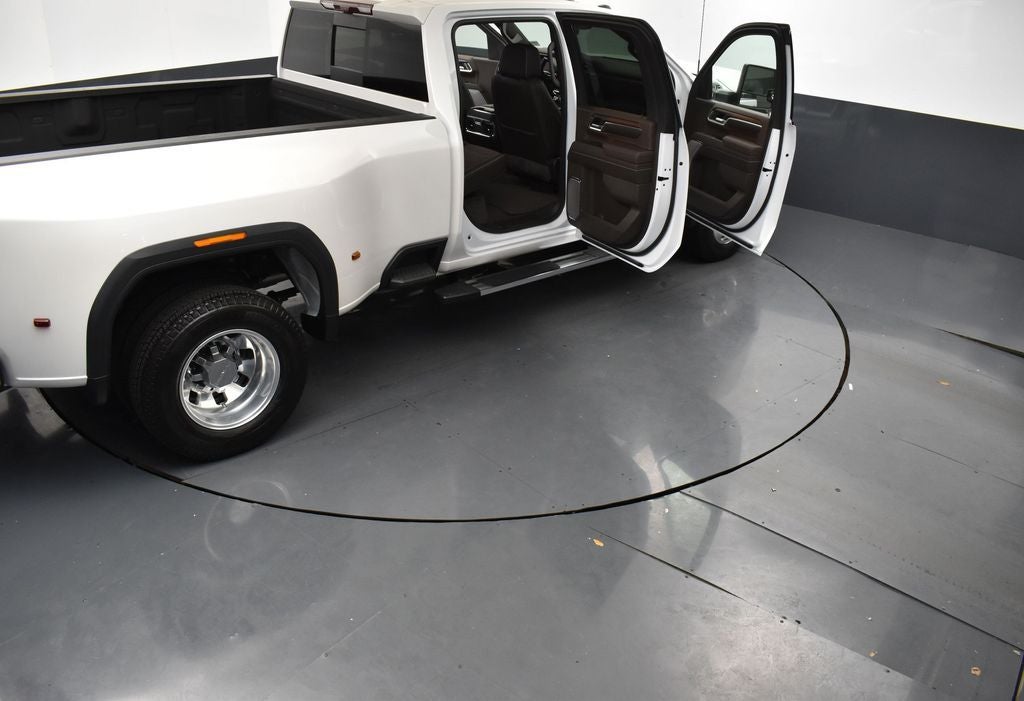 2024 GMC Sierra 3500HD Denali