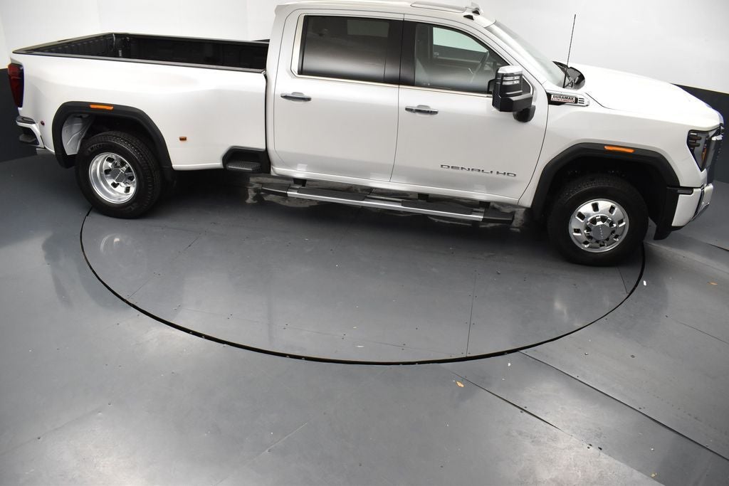 2024 GMC Sierra 3500HD Denali
