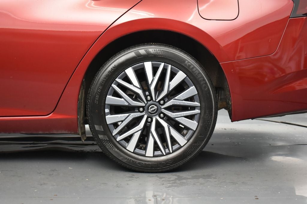 2024 Nissan Altima SV FWD