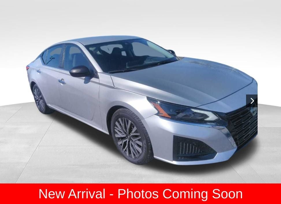 2024 Nissan Altima SV FWD