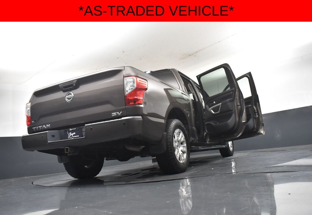 2019 Nissan TITAN SV