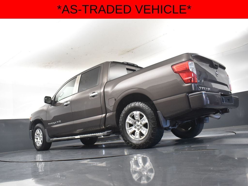 2019 Nissan TITAN SV