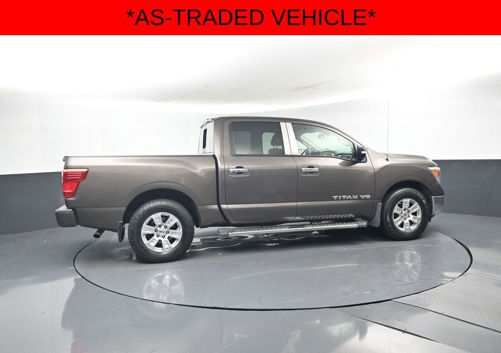 2019 Nissan TITAN SV