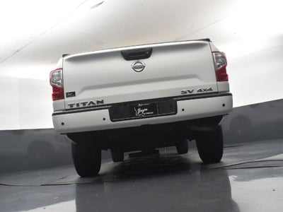 2022 Nissan TITAN Crew Cab SV 4x4