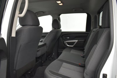 2022 Nissan TITAN Crew Cab SV 4x4
