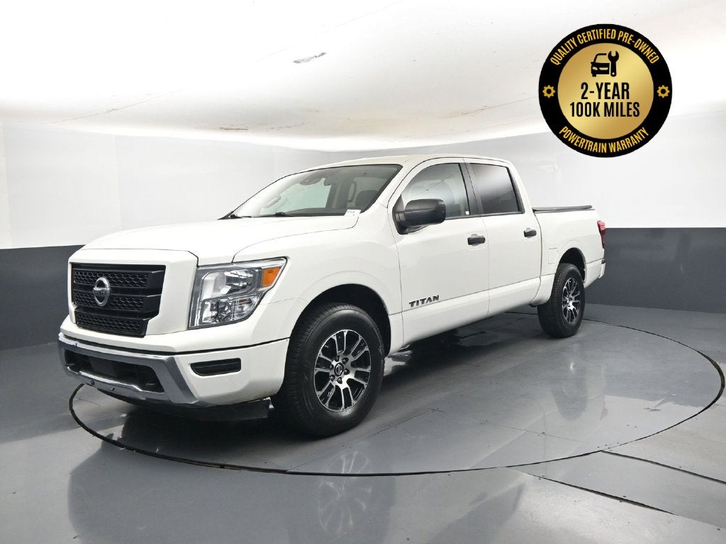2022 Nissan TITAN Crew Cab SV 4x4