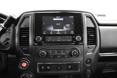 2022 Nissan TITAN Crew Cab SV 4x4