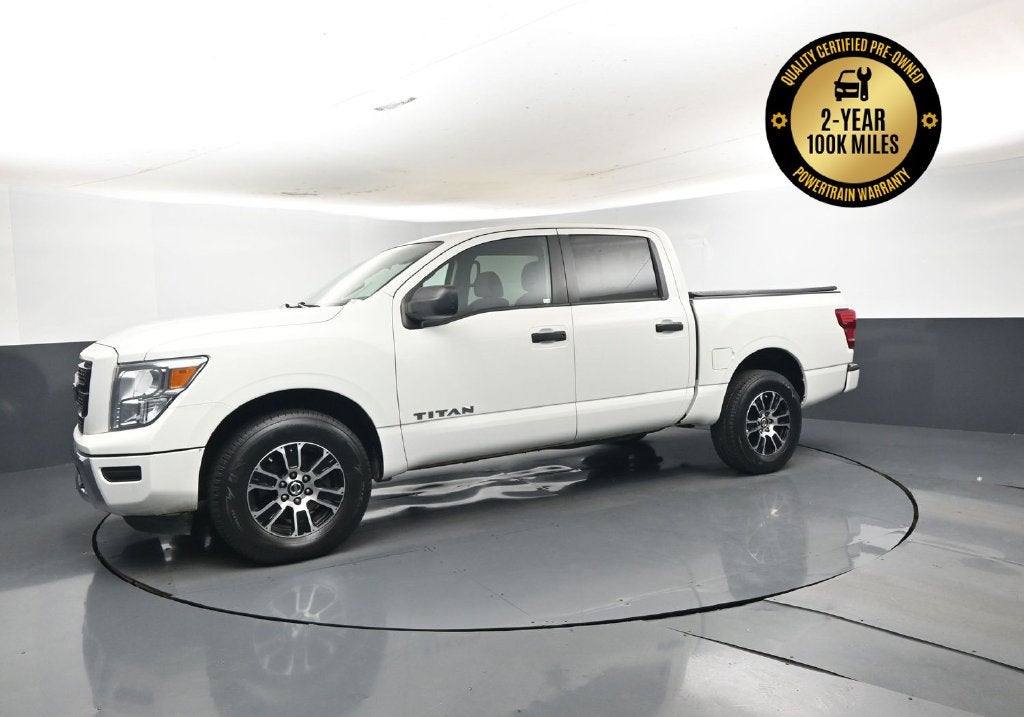 2022 Nissan TITAN Crew Cab SV 4x4