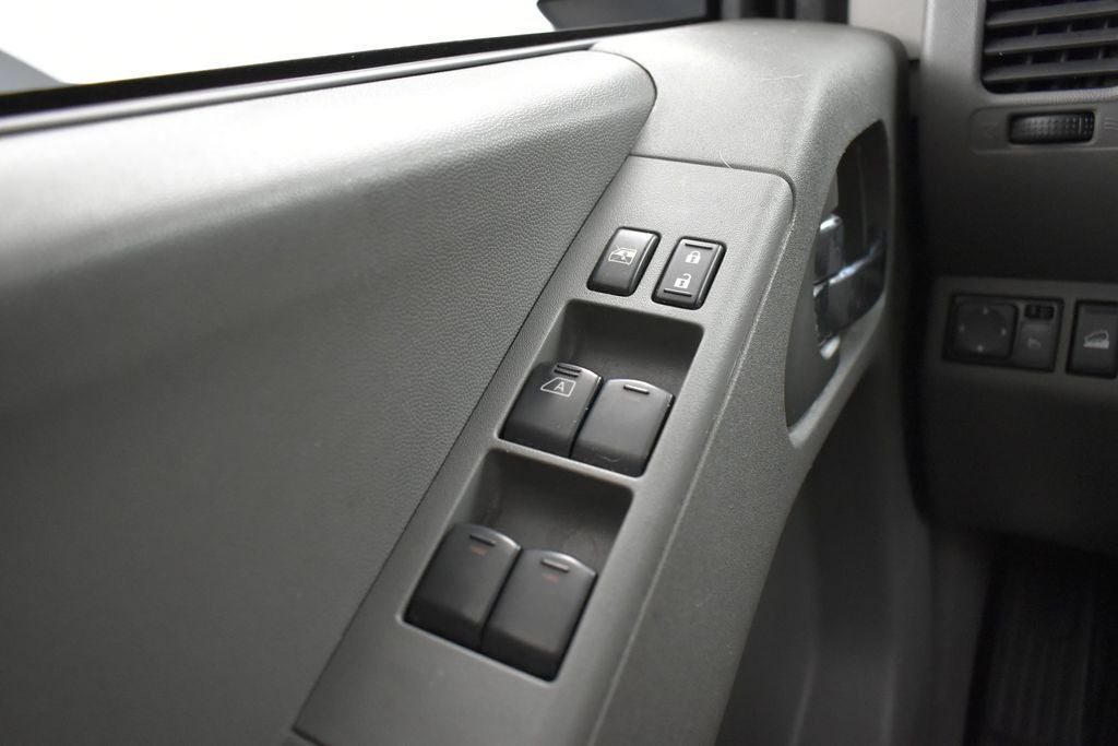 2020 Nissan Frontier Crew Cab SV 4x4