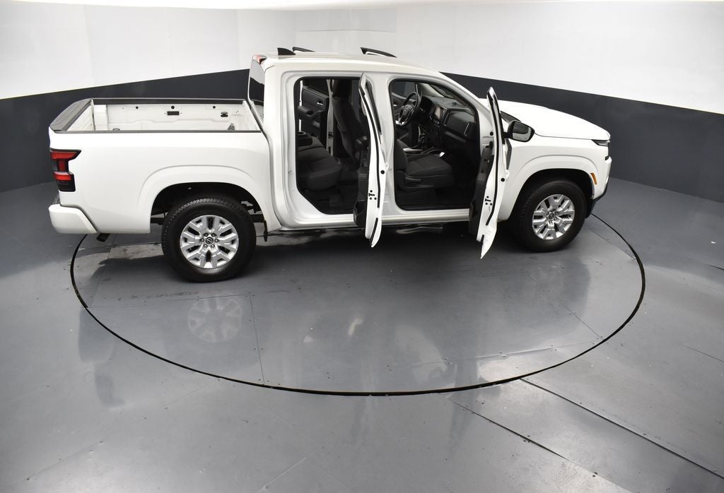 2022 Nissan Frontier Crew Cab SV 4x4