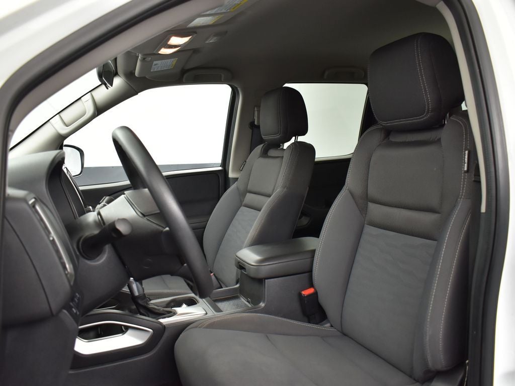 2022 Nissan Frontier Crew Cab SV 4x4
