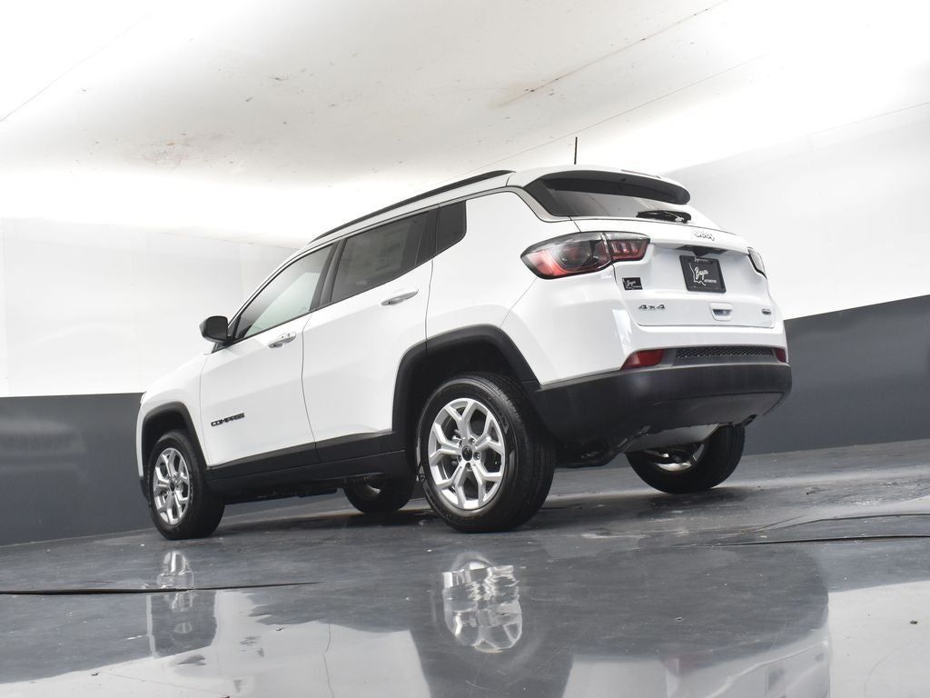 2026 Jeep Compass COMPASS LATITUDE 4X4