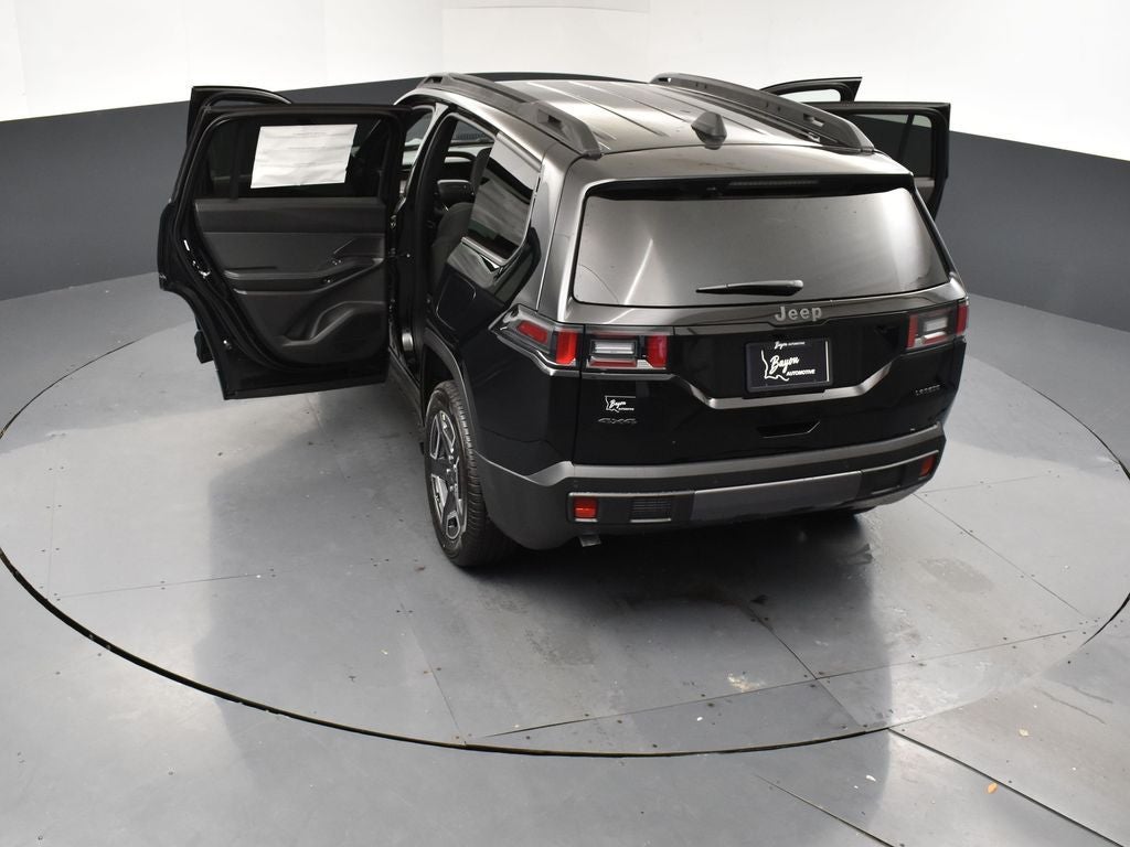 2026 Jeep Cherokee CHEROKEE LAREDO 4X4