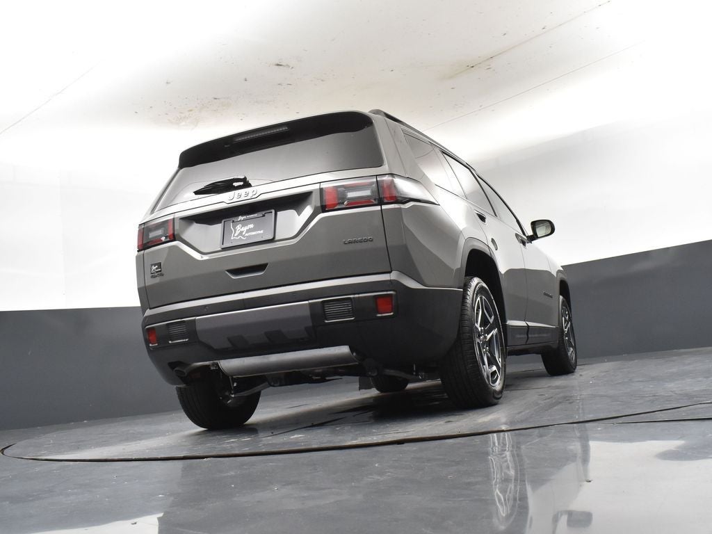 2026 Jeep Cherokee CHEROKEE LAREDO 4X4