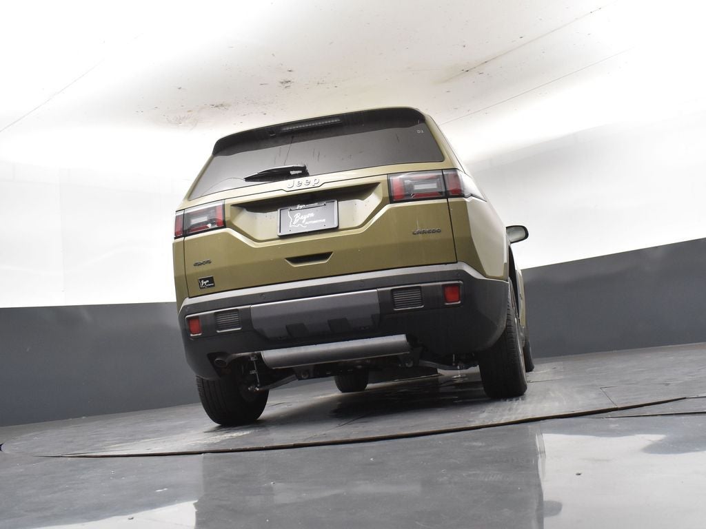 2026 Jeep Cherokee CHEROKEE LAREDO 4X4