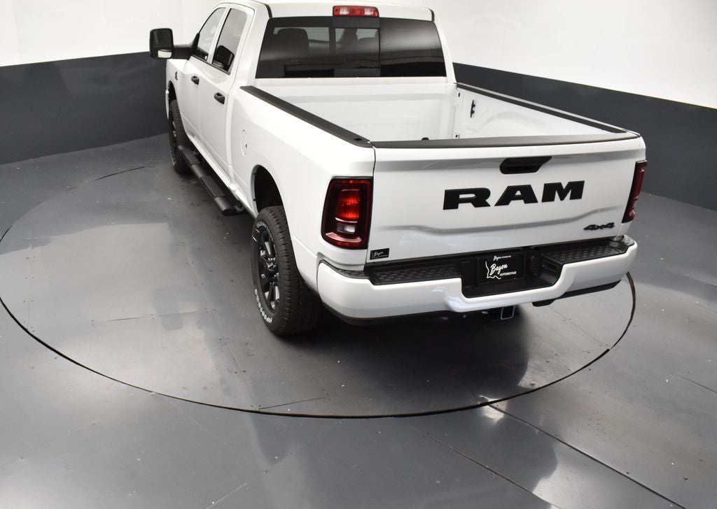 2026 RAM Ram 2500 RAM 2500 BLACK EXPRESS CREW CAB 4X4 6'4' BOX