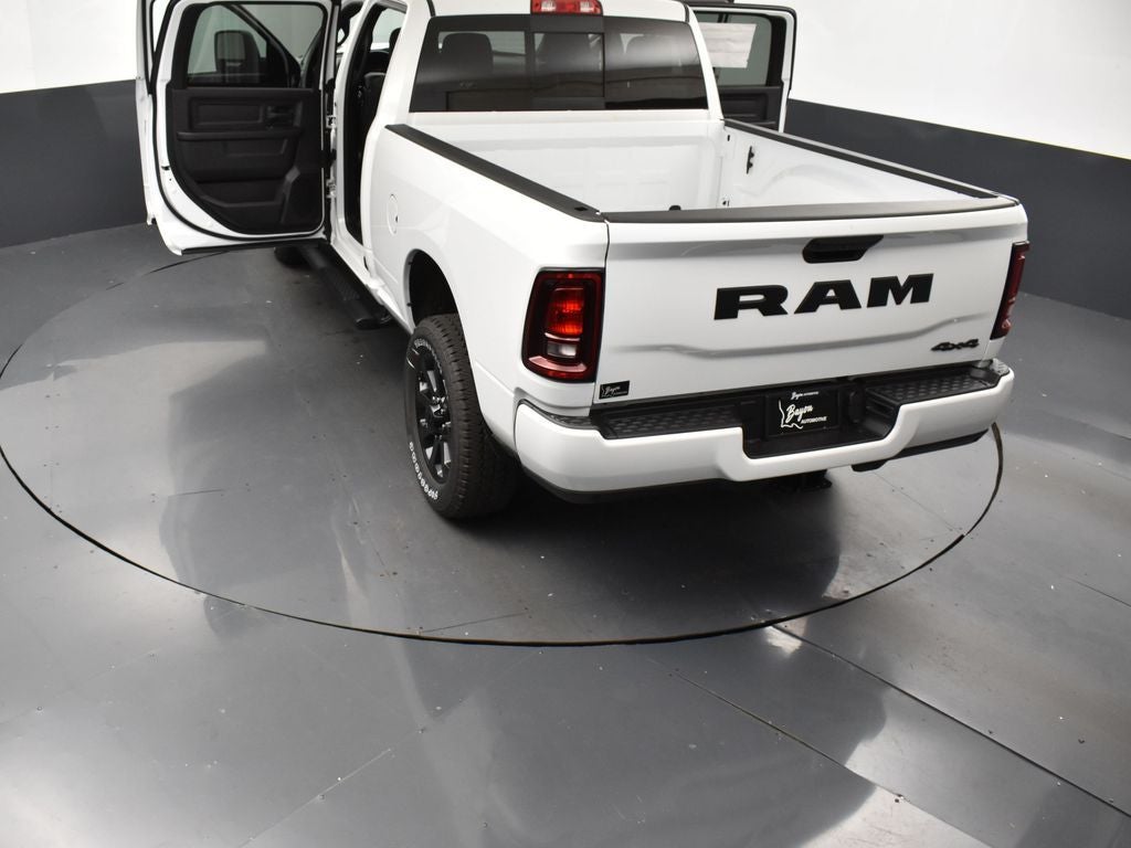 2026 RAM Ram 2500 RAM 2500 BLACK EXPRESS CREW CAB 4X4 6'4' BOX