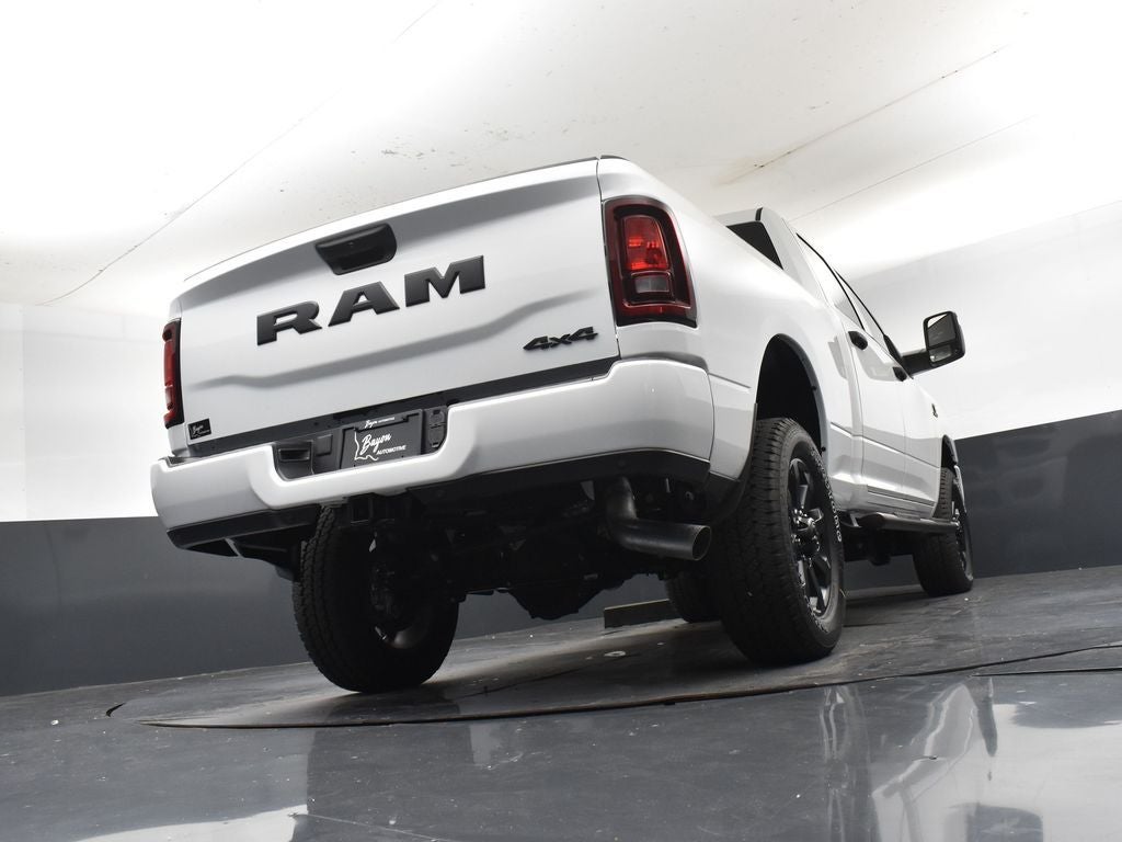 2026 RAM Ram 2500 RAM 2500 BLACK EXPRESS CREW CAB 4X4 6'4' BOX