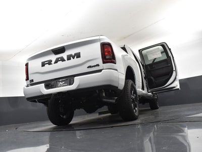 2026 RAM Ram 2500 RAM 2500 BLACK EXPRESS CREW CAB 4X4 6'4' BOX