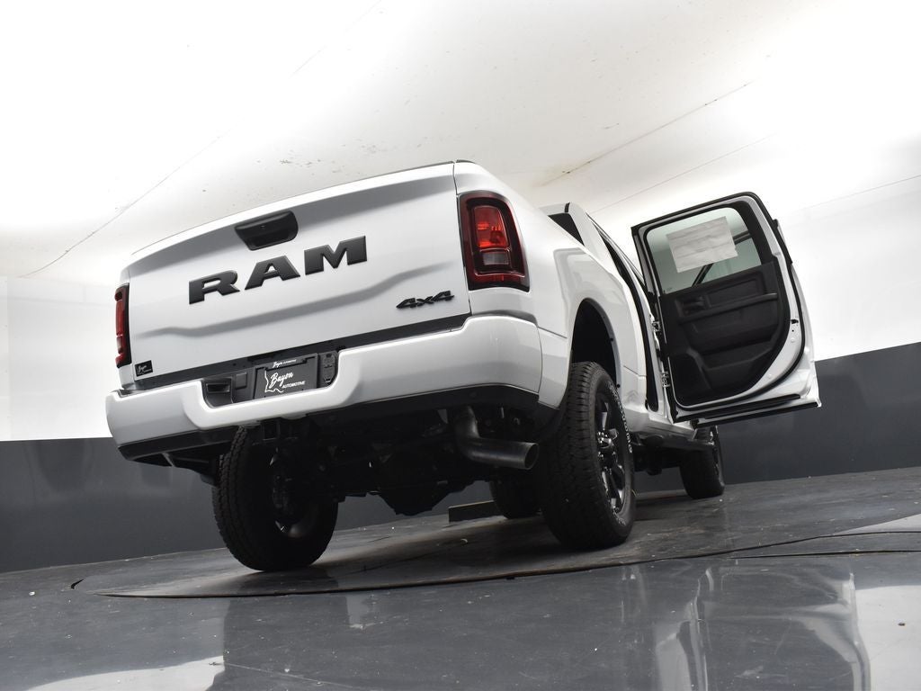 2026 RAM Ram 2500 RAM 2500 BLACK EXPRESS CREW CAB 4X4 6'4' BOX
