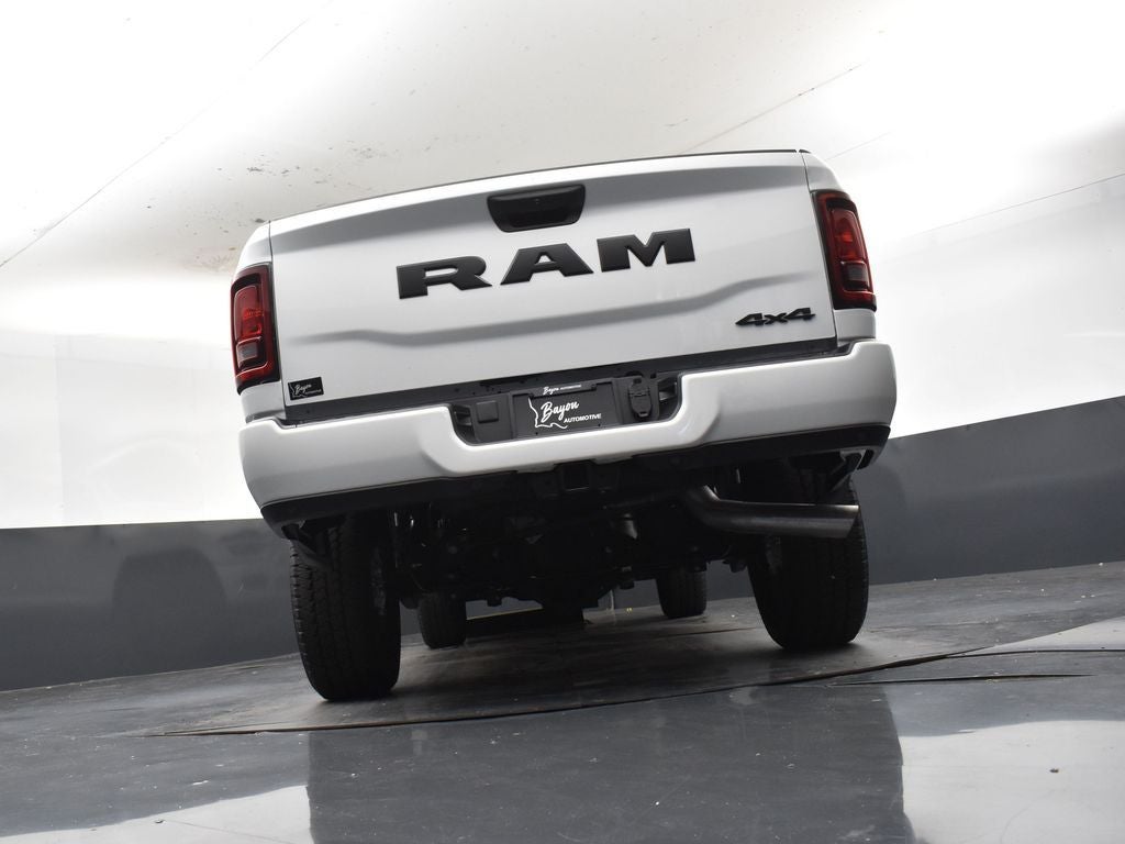 2026 RAM Ram 2500 RAM 2500 BLACK EXPRESS CREW CAB 4X4 6'4' BOX