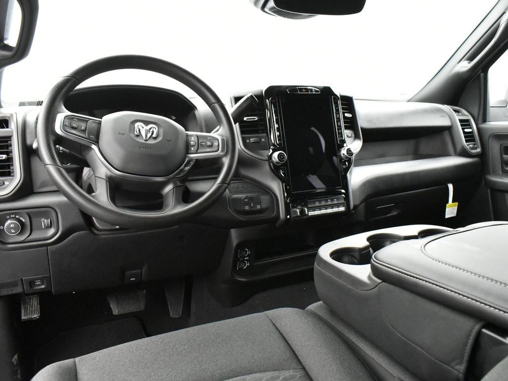 2026 RAM Ram 2500 RAM 2500 BLACK EXPRESS CREW CAB 4X4 6'4' BOX