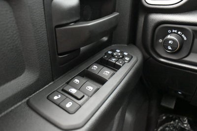 2027 RAM Ram 2500 RAM 2500 WARLOCK CREW CAB 4X4 6'4' BOX