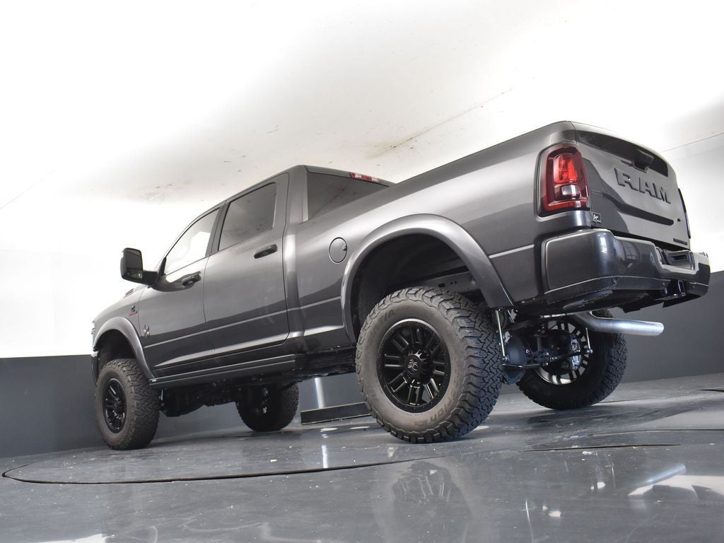 2025 RAM Ram 2500 RAM 2500 BIG HORN CREW CAB 4X4 SCA Black Widow