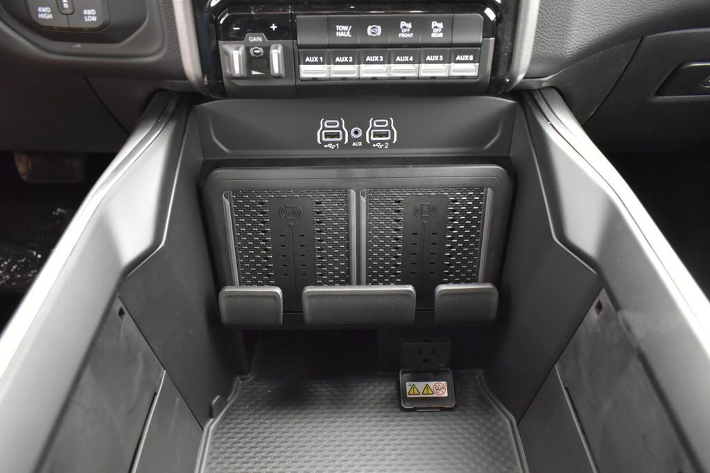 2027 RAM 2500 Big Horn