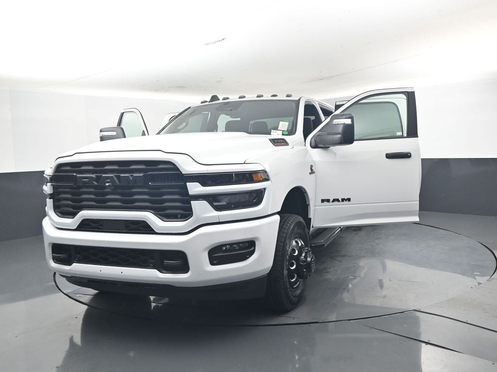 2026 RAM Ram 3500 RAM 3500 BIG HORN CREW CAB 4X4 8' BOX