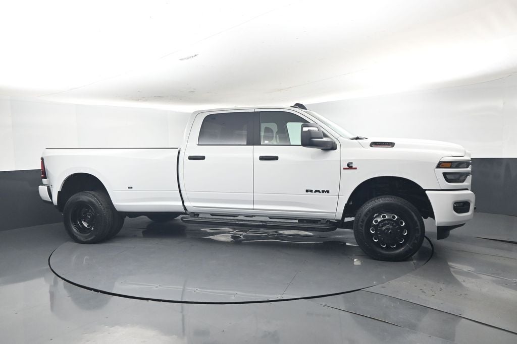 2026 RAM Ram 3500 RAM 3500 BIG HORN CREW CAB 4X4 8' BOX