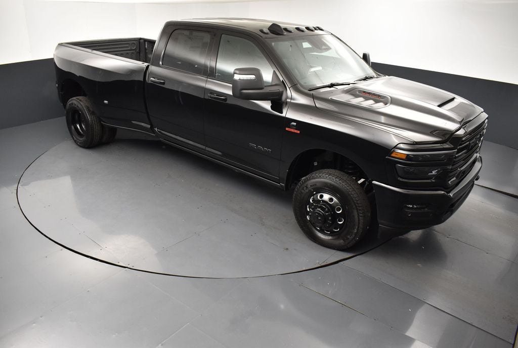 2026 RAM Ram 3500 RAM 3500 LARAMIE CREW CAB 4X4 8' BOX