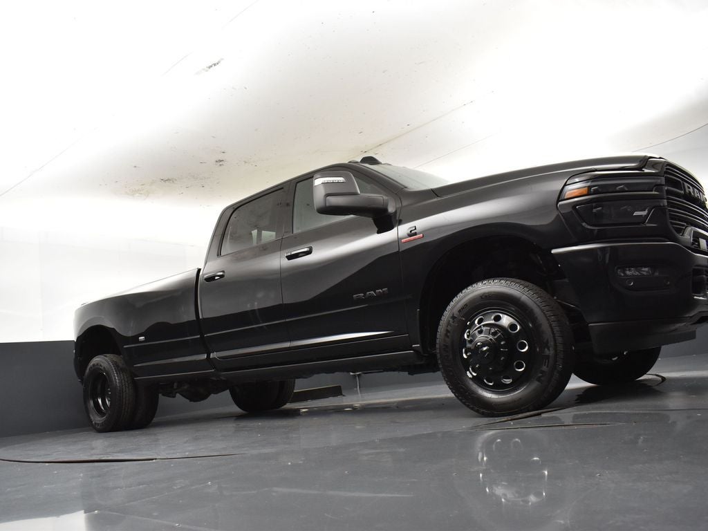 2026 RAM Ram 3500 RAM 3500 LARAMIE CREW CAB 4X4 8' BOX