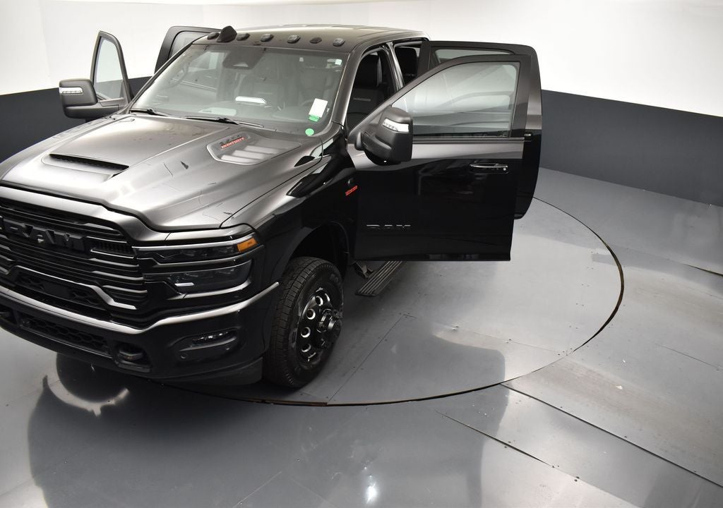 2026 RAM Ram 3500 RAM 3500 LARAMIE CREW CAB 4X4 8' BOX