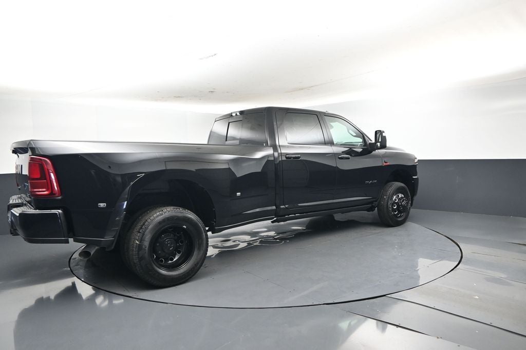 2026 RAM Ram 3500 RAM 3500 LARAMIE CREW CAB 4X4 8' BOX