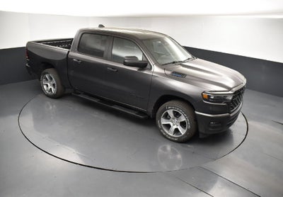 2027 RAM Ram 1500 RAM 1500 EXPRESS CREW CAB 4X2 5'7' BOX