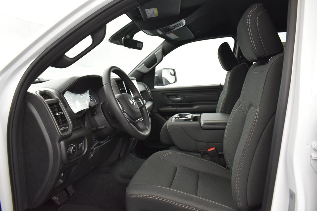 2027 RAM Ram 1500 RAM 1500 TRADESMAN CREW CAB 4X2 5'7' BOX