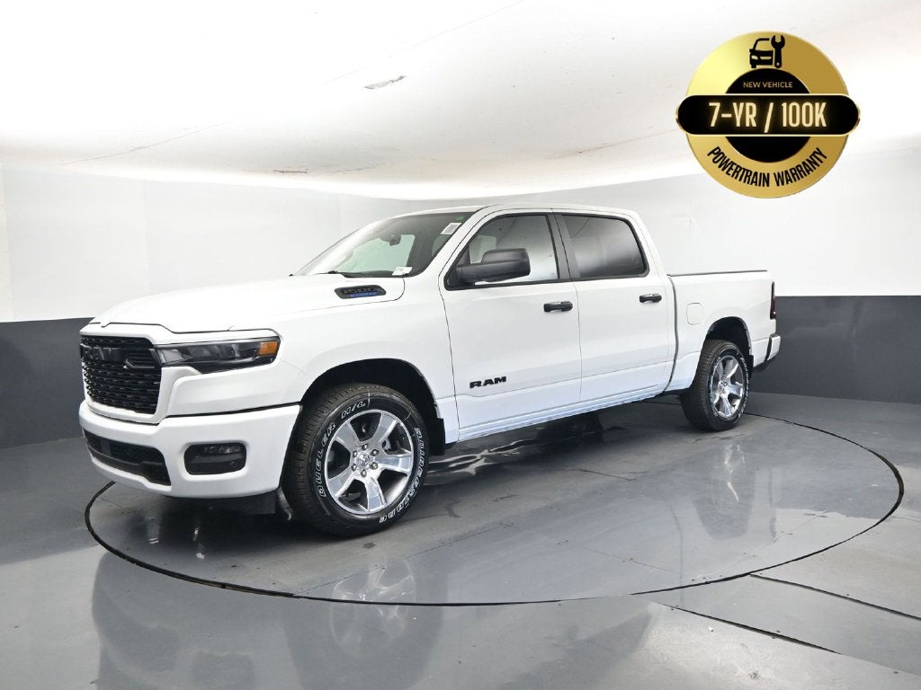 2027 RAM Ram 1500 RAM 1500 EXPRESS CREW CAB 4X2 5'7' BOX