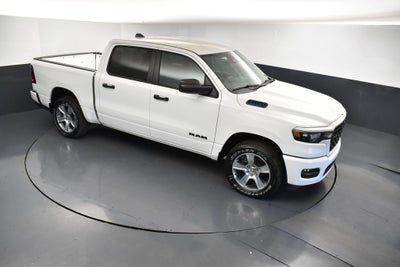 2027 RAM Ram 1500 RAM 1500 EXPRESS CREW CAB 4X2 5'7' BOX