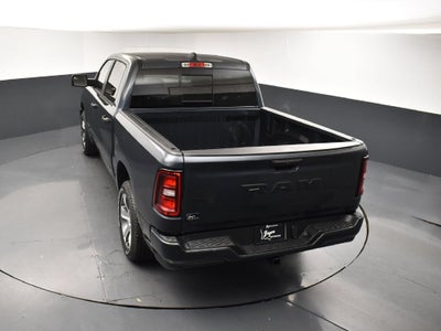 2027 RAM Ram 1500 RAM 1500 EXPRESS CREW CAB 4X2 5'7' BOX