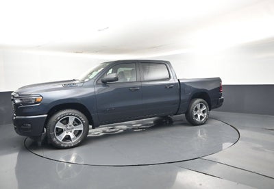 2027 RAM Ram 1500 RAM 1500 EXPRESS CREW CAB 4X2 5'7' BOX