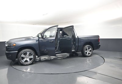 2027 RAM Ram 1500 RAM 1500 EXPRESS CREW CAB 4X2 5'7' BOX